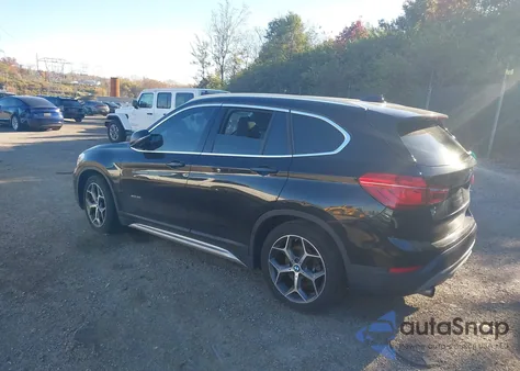 2016 BMW X1 xDrive28I z USA, uszkodzony, nr VIN WBXHT3C31G5F64566